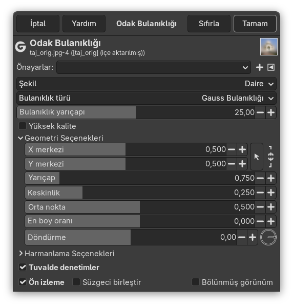 Odak Bulanıklığı süzgeci iletişim kutusu, Geometri Seçenekleri genişletilmiş olarak
